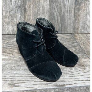Toms Black Desert Wedge Ankle Bootie 300513 Suede Leather 7 Boho Casual